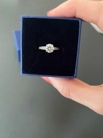 Sublime bague Swarovski - Taille 52 - avec écrin