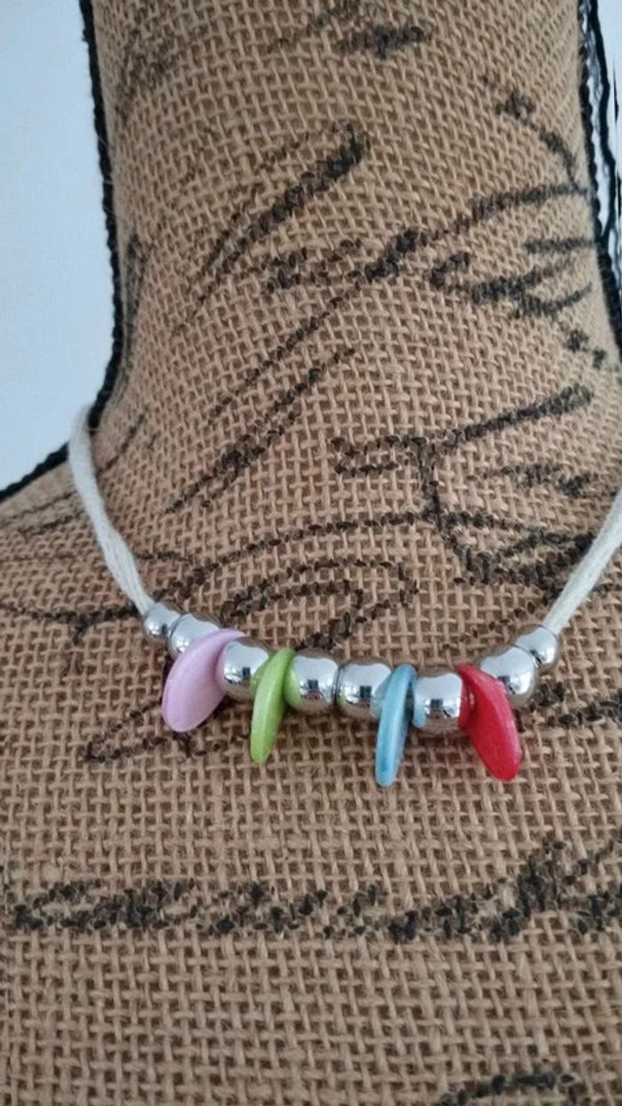 Parure collier Boucles d'oreilles colorés crème argenté - photo numéro 4