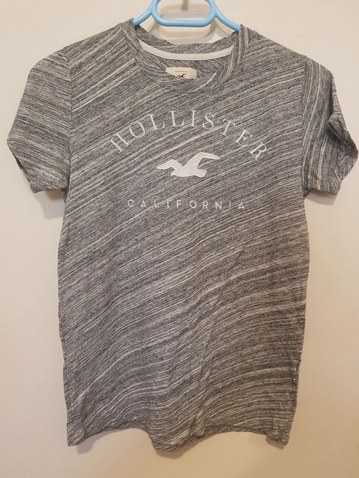 T-shirt Hollister - photo numéro 2