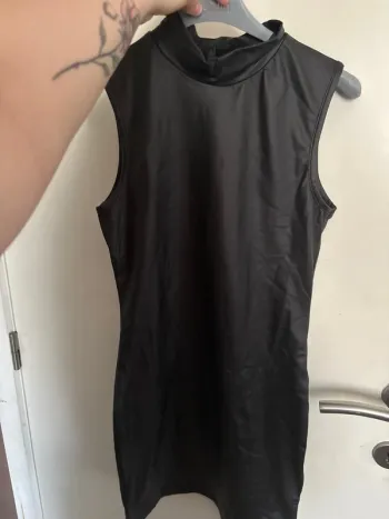 Robe noir