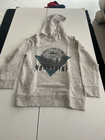 Pull Capuche