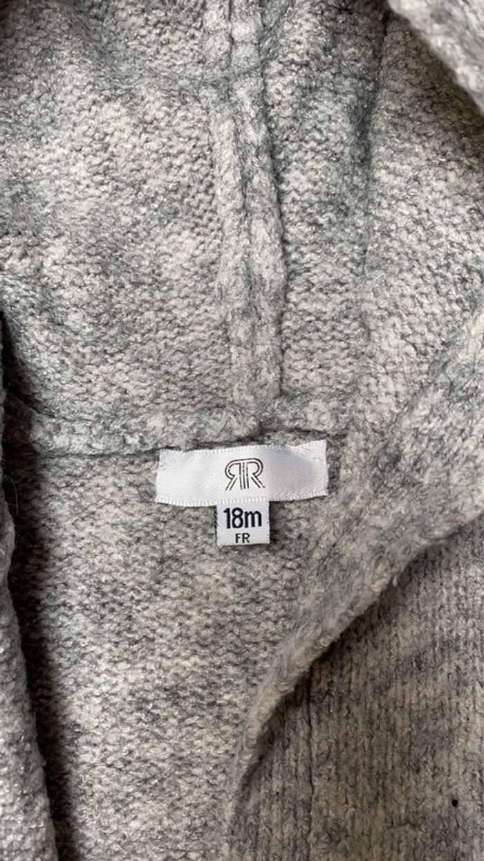 Gilet gris - photo numéro 3