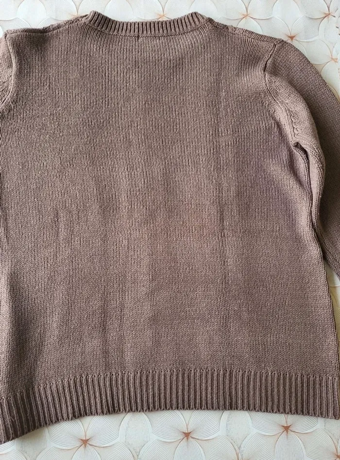 Pull  marron  en maille  Hiver  Femme taille  46/48 très  bon  état  Tissaia - photo numéro 2