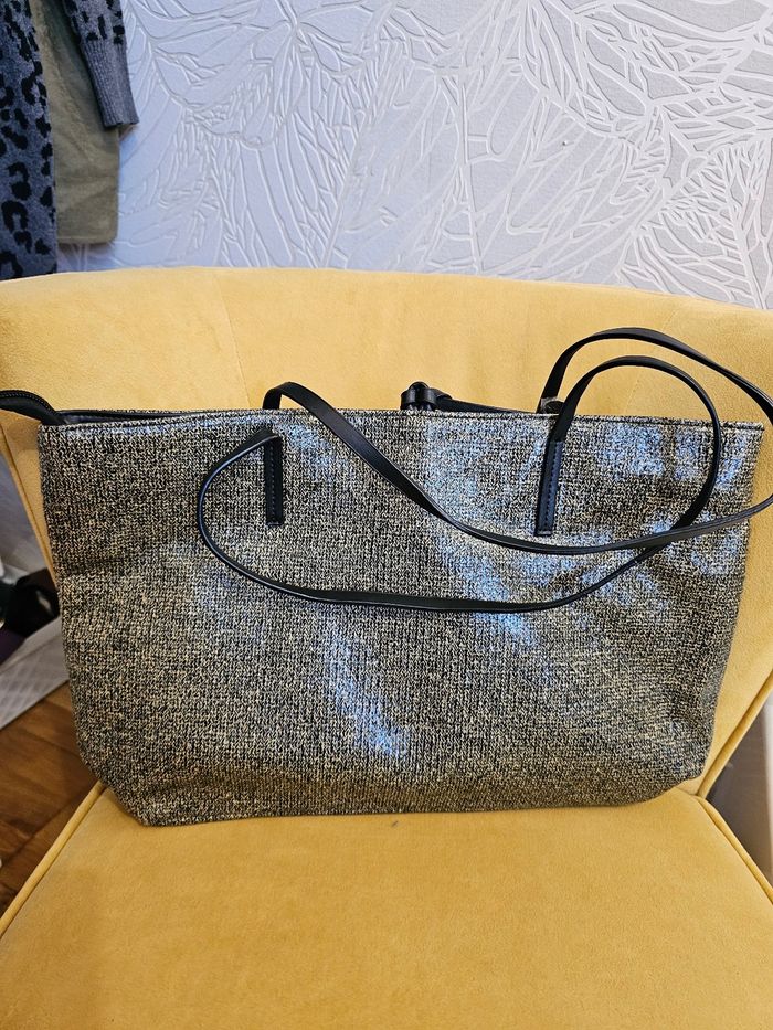 Grande pochette neuf kbas noir/dore - photo numéro 2