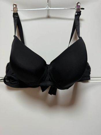 Lingerie Soutiens gorges femme noir 105d primark