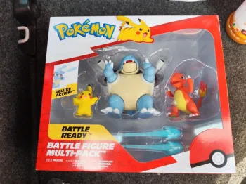Pack figurine pokemon