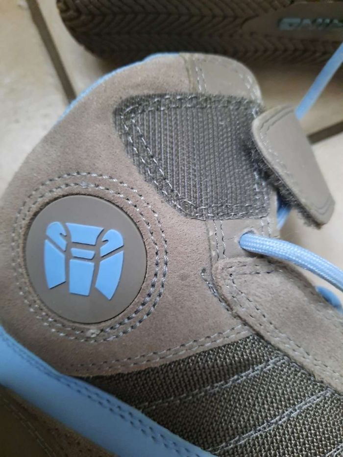 0Chaussures moto femme Bering gris/bleu – Pointure 39, très bon état - photo numéro 4