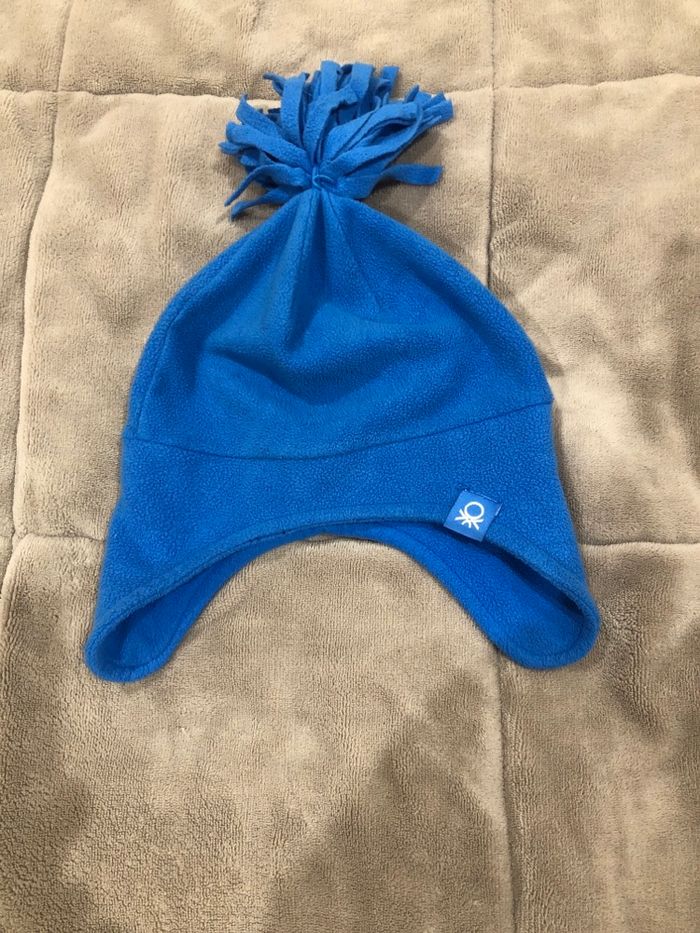 Bonnet United Colors of Benetton en TBE