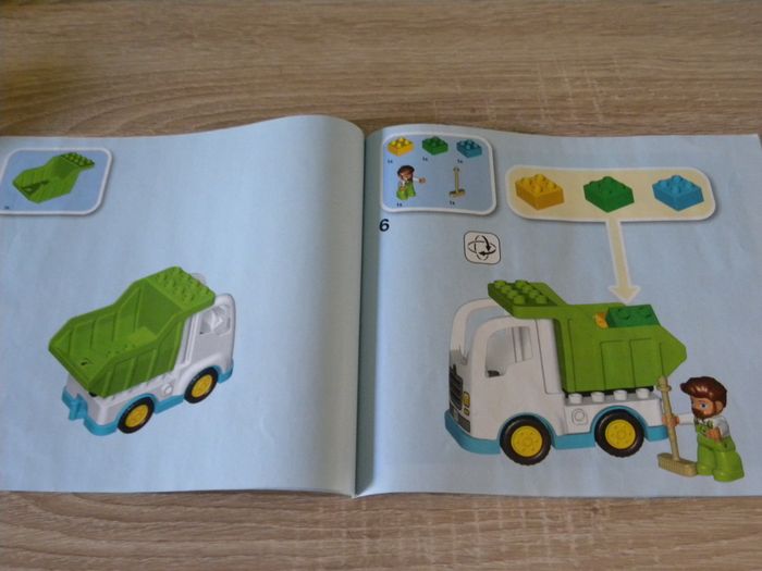 LEGO Duplo - le camion poubelle et tri sélectif 10945 - photo numéro 7