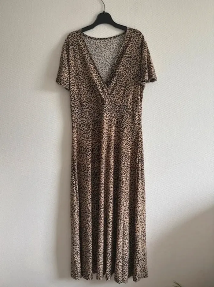 Robe longue léopard - taille L