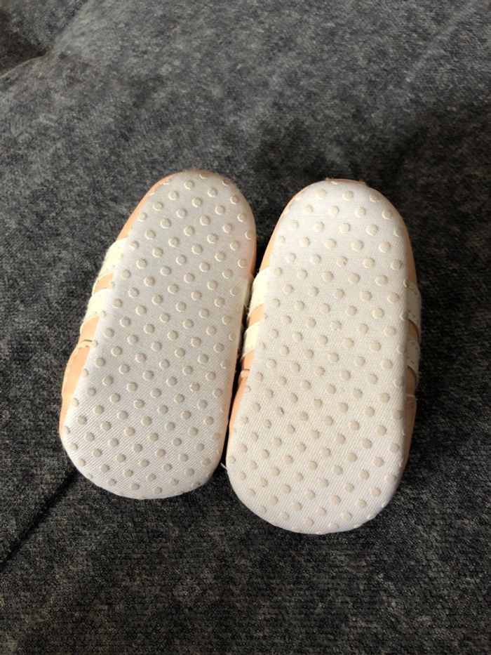 Chaussons bébé fille - photo numéro 2