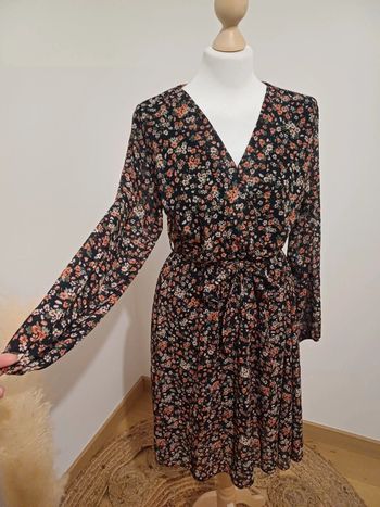 Robe noire casual fleurie Jade & Me taille S 36