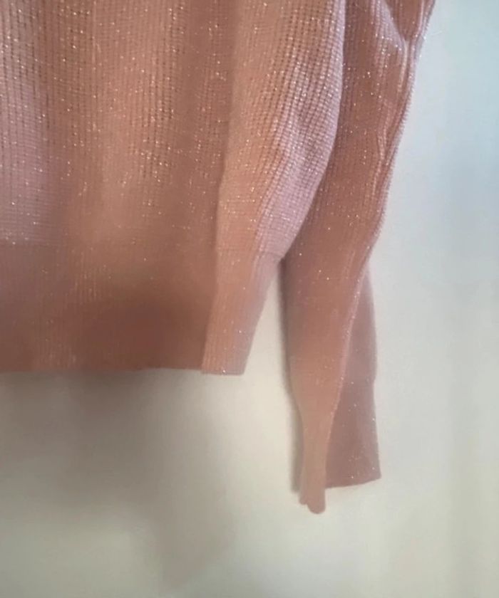 Pull rose Beckaro taille L  correspond à un 18 ans Neuf - photo numéro 4
