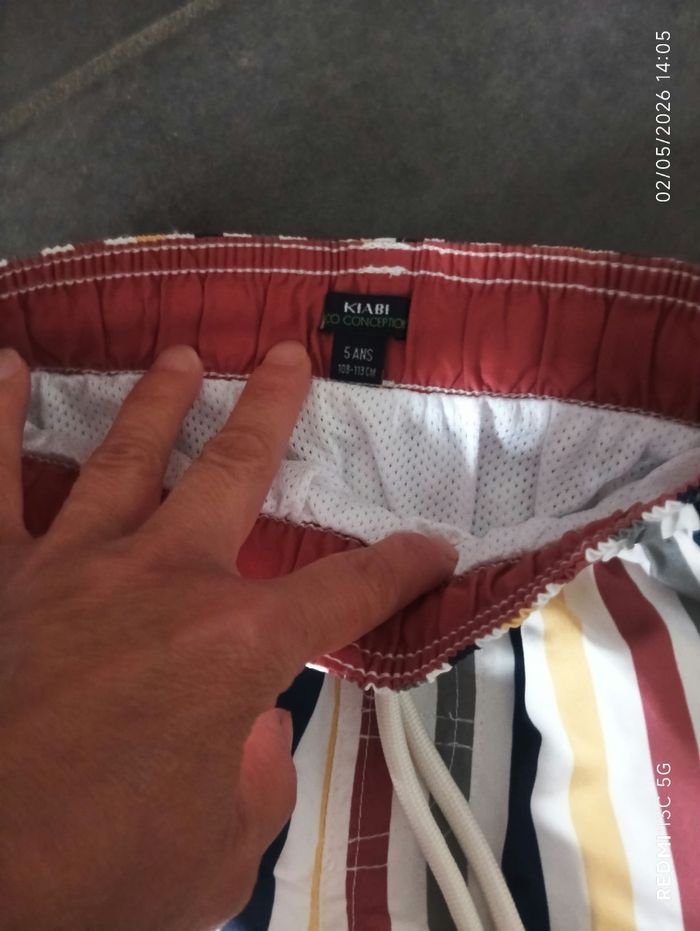 Short de bain taille 5 ans - photo numéro 2