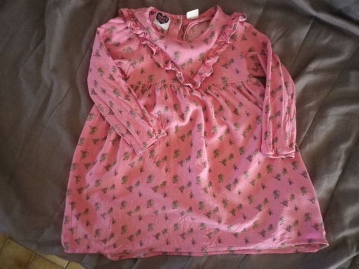 ROBE