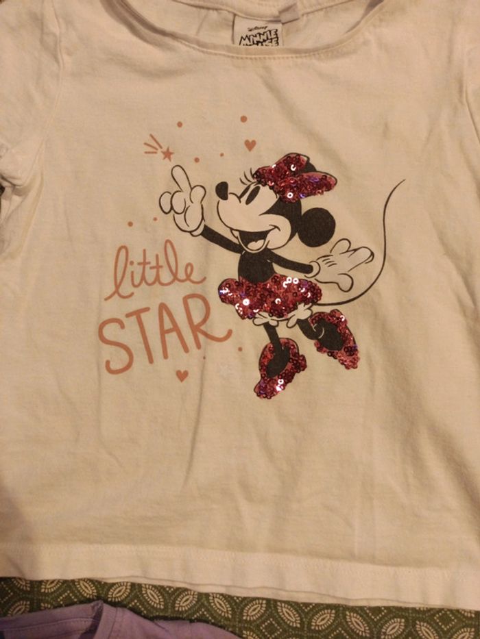 Lot de vêtements Disney taille 4a fille - photo numéro 3
