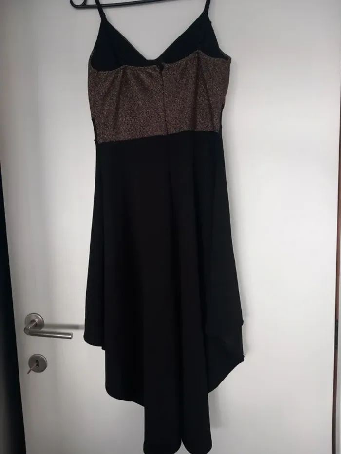 Jolie robe de fête - photo numéro 8