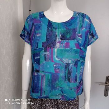 Blouse bleue à motifs t36/38