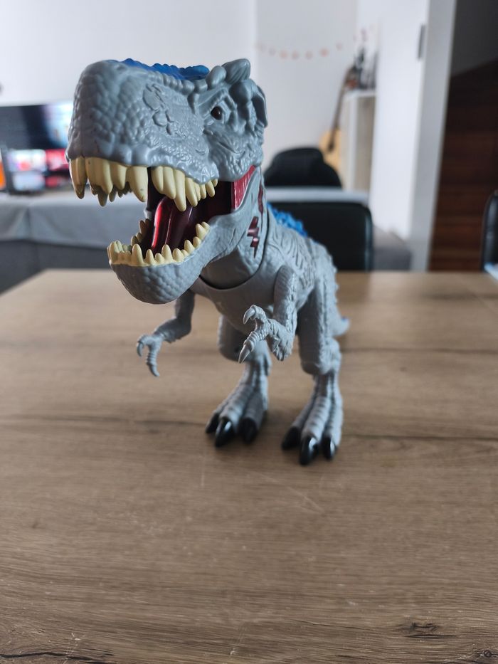 Dinausore - photo numéro 2