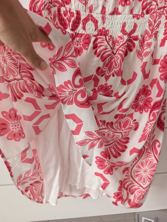 Robe Naf Naf neuve - photo numéro 5