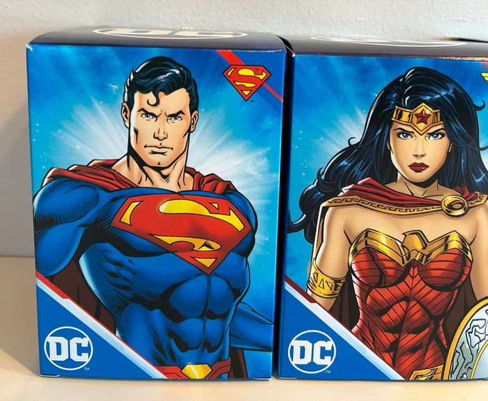 DC Justice League Pack 4 Figurines : Batman, flash, Wonder Woman & superman (neuf ) - photo numéro 10
