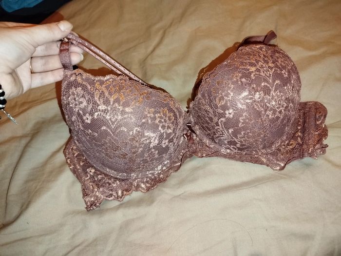 Soutien gorge - photo numéro 2