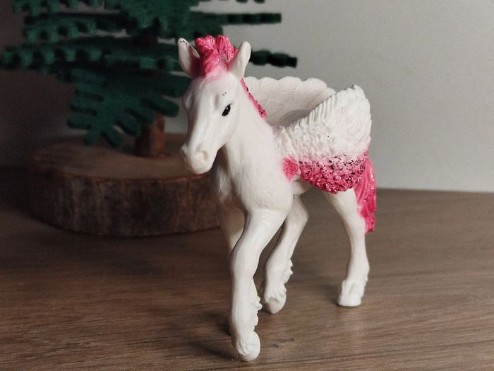 Schleich Figurine imaginaire Bayala Jeune Pégase