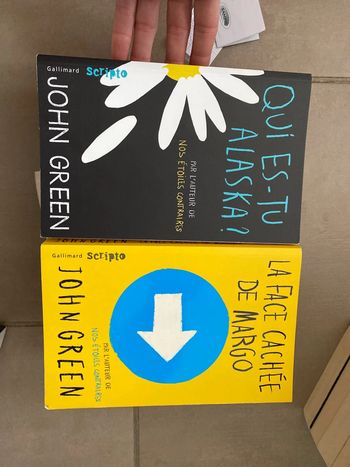 Vend 2 livres de John Green