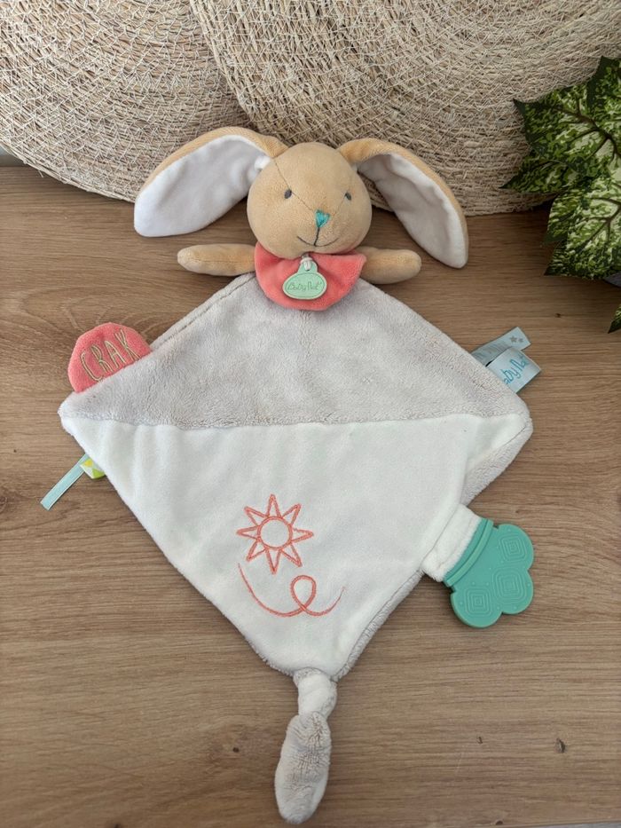 Doudou plat lapin super doudou beige rose vert dentition baby nat’ - photo numéro 2