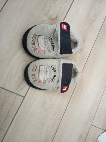 Chaussons fourré 26 cars