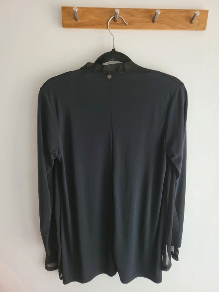 Blouse noire - photo numéro 2