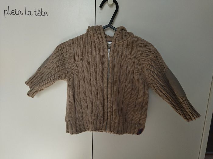 Gilet à Capuche Kitchoun taille 6 mois