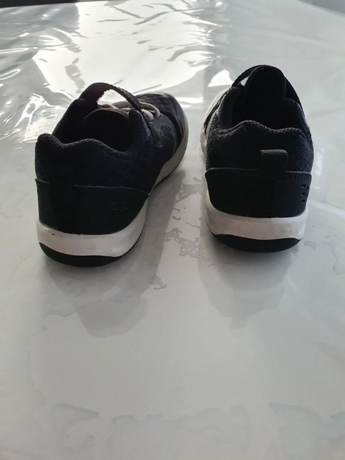 Chaussures domyos taille 24 - photo numéro 3