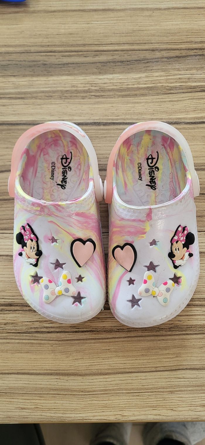 Crocs disney minnie