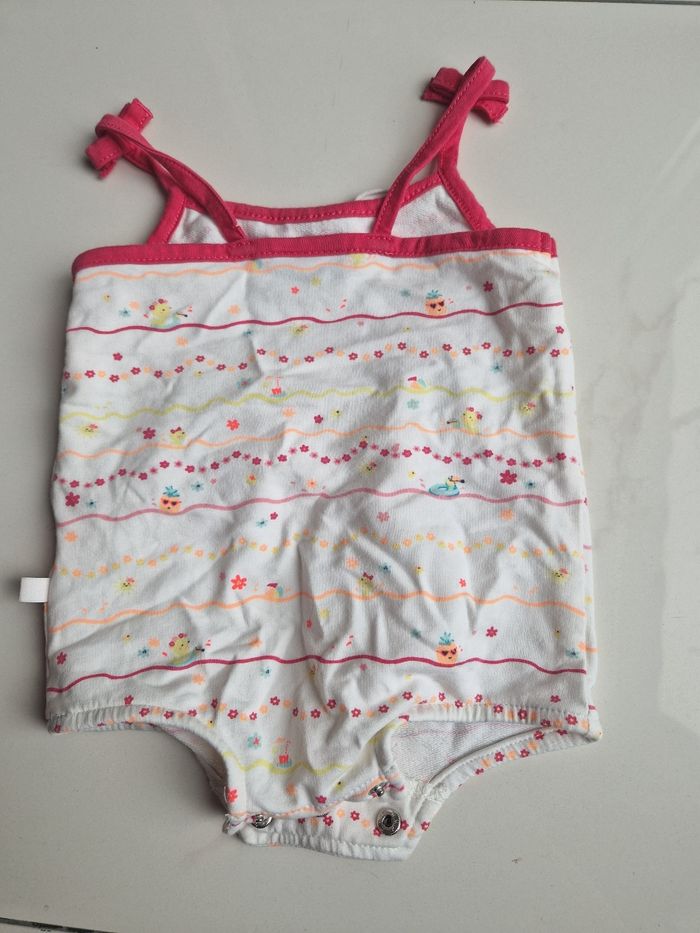 Barboteuse neuve
3 mois
Sergent Major - photo numéro 2