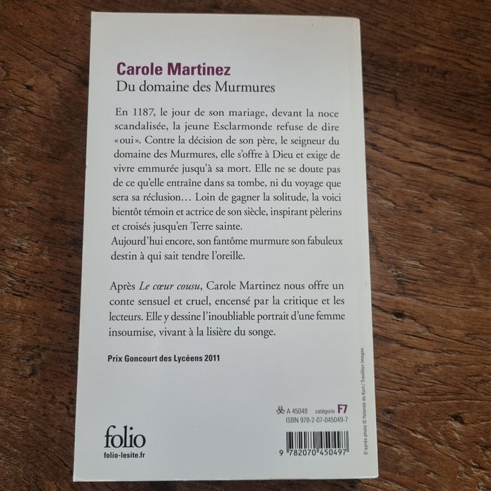 Livre "du domaine des Murmures" - photo numéro 2