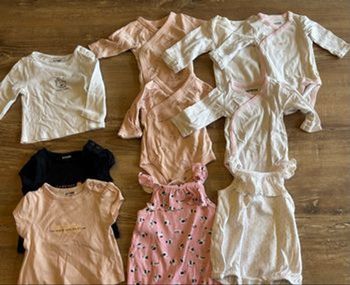 Lot vêtements 1 mois fille 