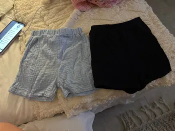 2 short 2/3A