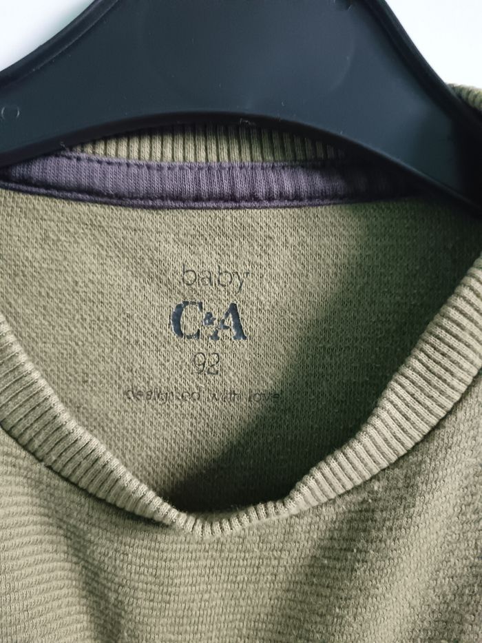Sweat vert kaki C&A – 92 cm - photo numéro 2