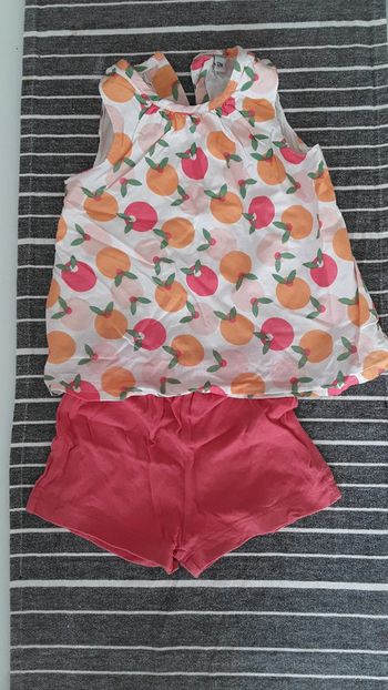 Ensemble t shirt et short