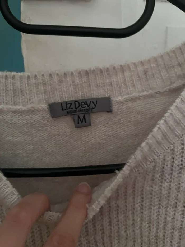 Pull Liz Devy taille M - photo numéro 3