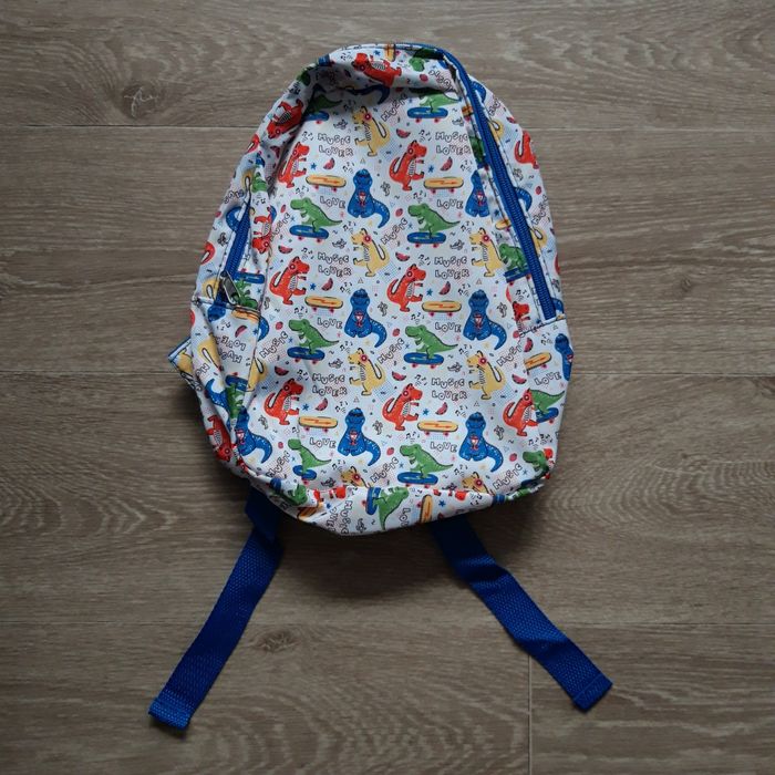 Sac à dos avec motifs dinosaures NEUF