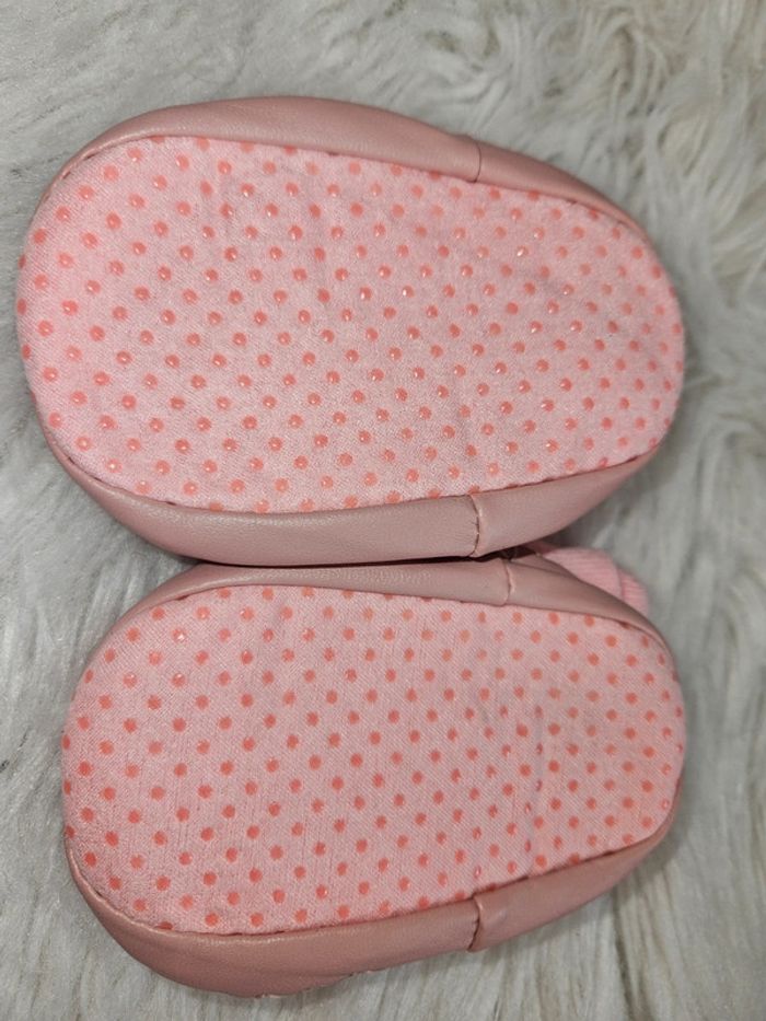 Adorables chaussons bébé – Pointure 18 (11 cm) - photo numéro 3