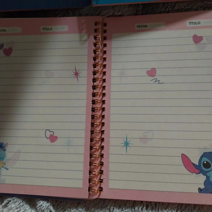 Cahier stitch taille A5 neuf - photo numéro 2