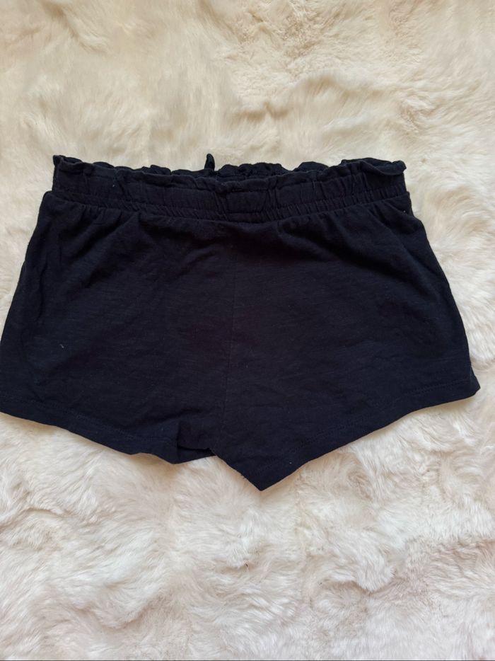 👖 short -bleu marine - fille - kiabi- 6 ans - très bon état - photo numéro 6