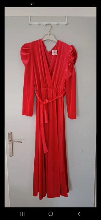 Robe longue rouge en velours – Élégante & chic