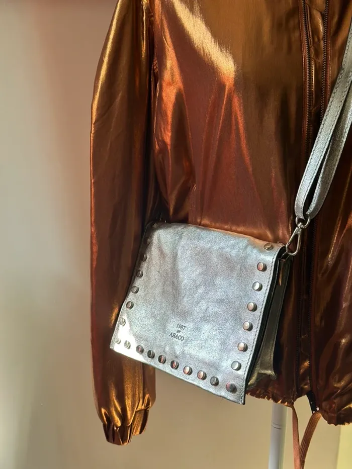 Sac bandoulière en cuir argenté Abaco - photo numéro 9