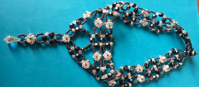 Superbe ras du cou de perles rocaille et Swarovski - photo numéro 4