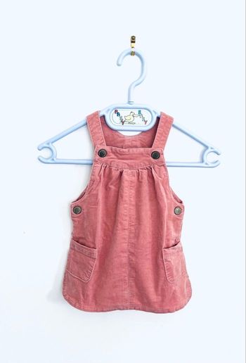 Robe salopette « tape à l’œil » taille 6 mois