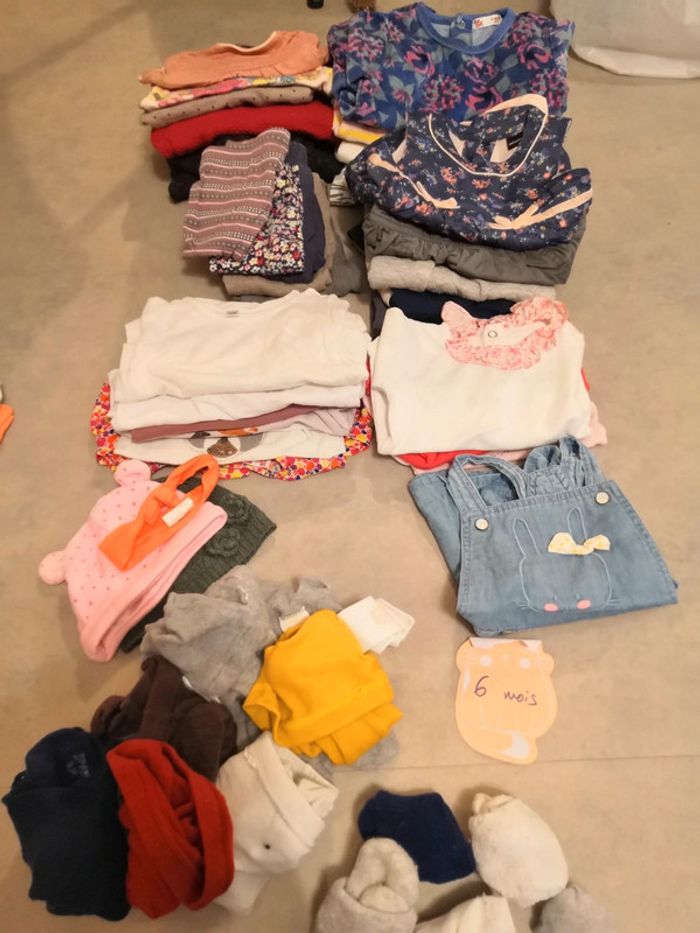 Vêtements fille en lot